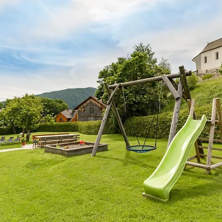 Haus Koenig شقة