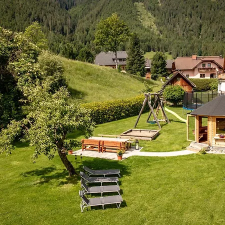 Apartamento Haus Koenig Mauterndorf (Salzburg)