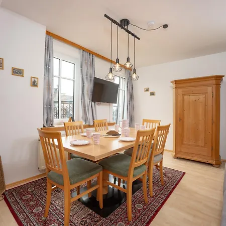 شقة Haus Koenig